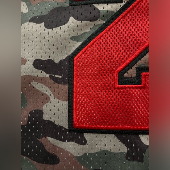New Rare Camo Men’s Chicago Bulls Basketball Jersey - Picture 8 of 8